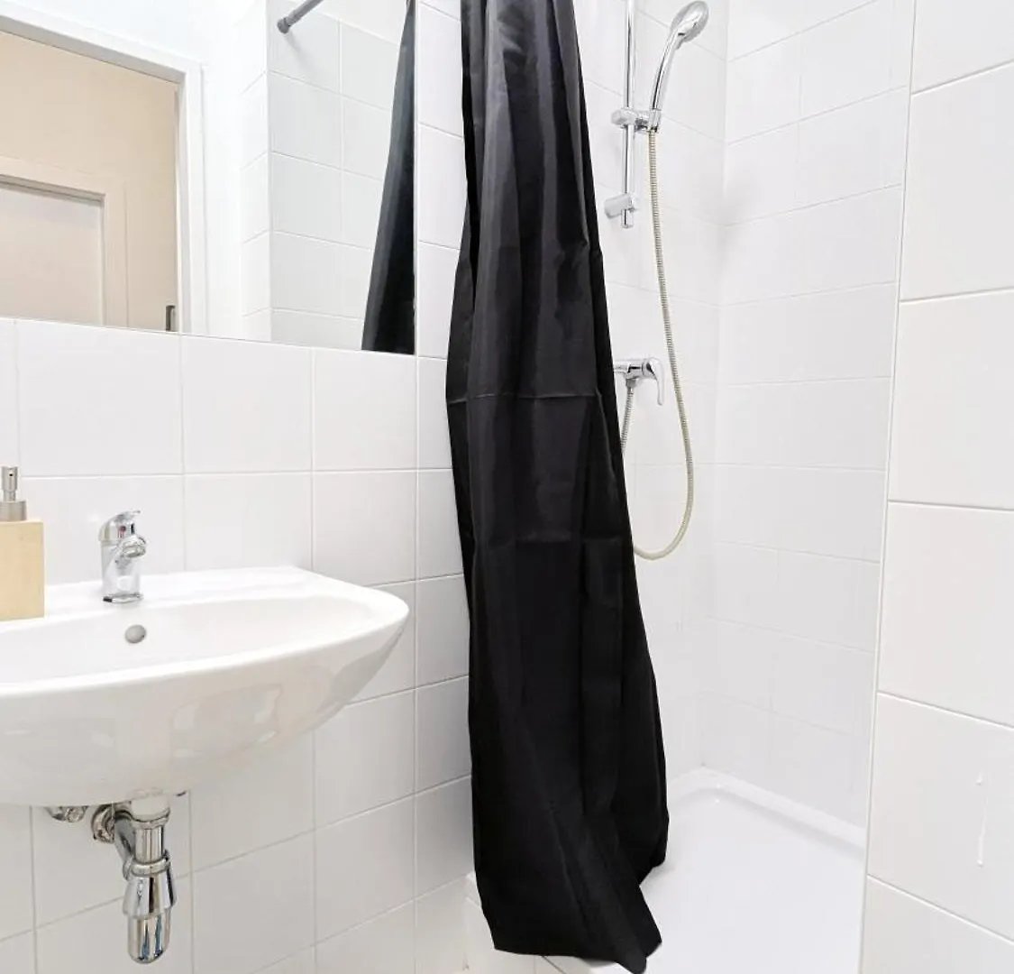 Cozy Rooms 15 Minutes Form Vienna Airport