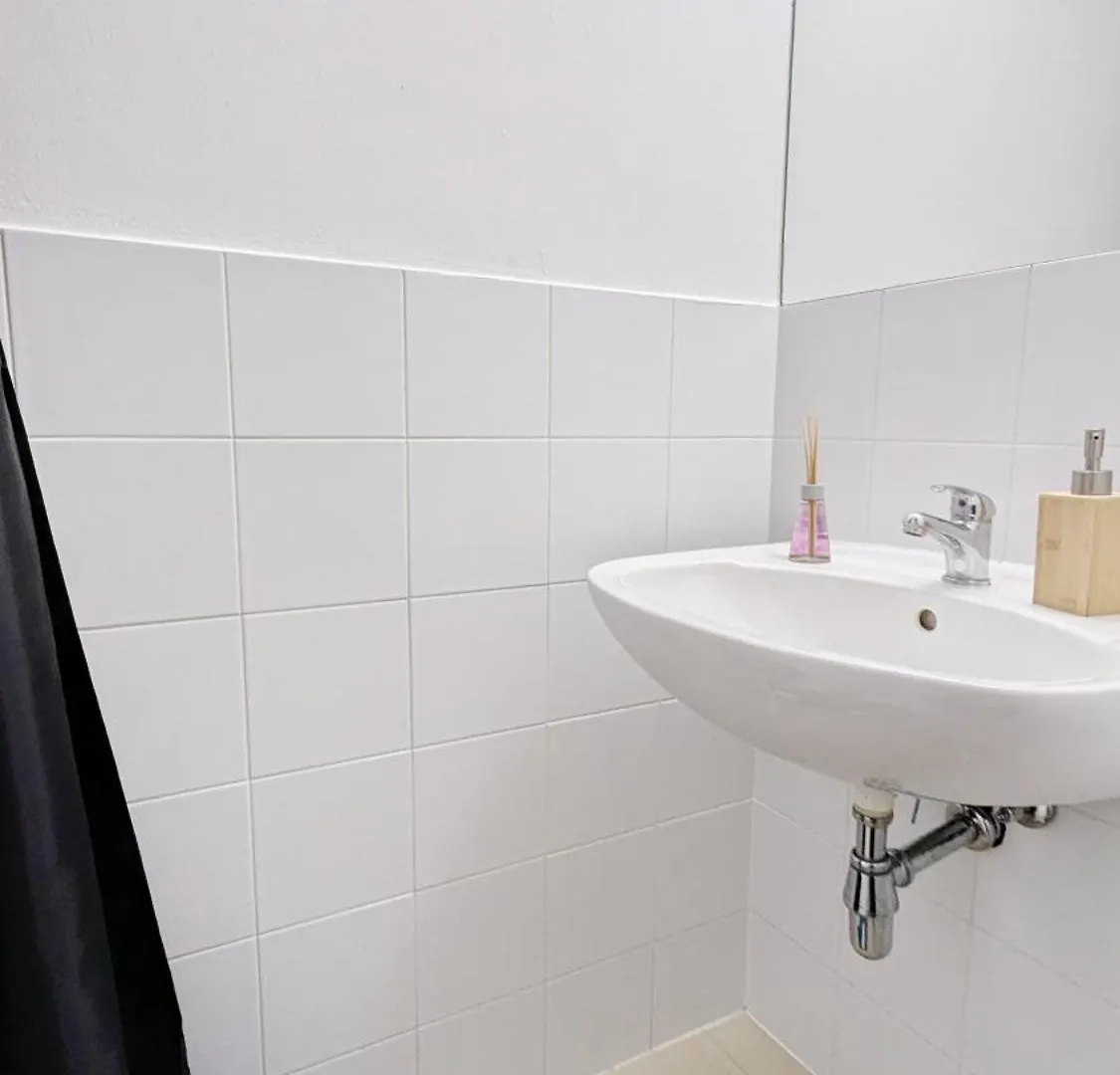 Homestay Cozy Rooms 15 Minutes Form Vienna Airport Austria