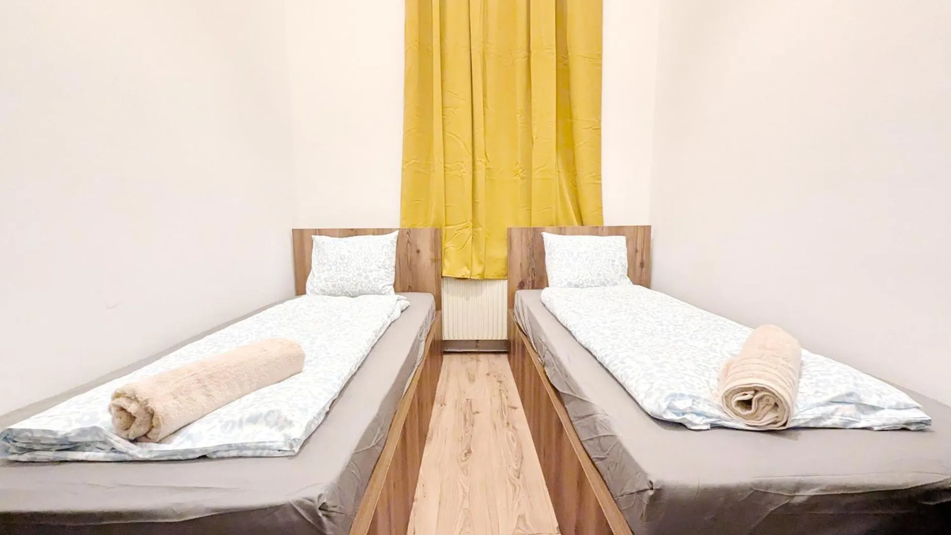 Cozy Rooms 15 Minutes Form Vienna Airport Austria